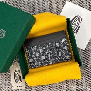 Goyard Gray and Black Card Holder